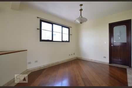 Apartamento à venda com 206m², 4 quartos e 3 vagasSala