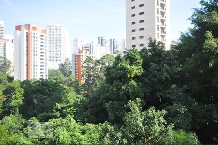 vista de apartamento para alugar com 3 quartos, 120m² em Jardim Ampliação, São Paulo