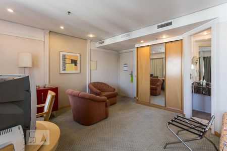 Sala/Quarto de kitnet/studio à venda com 1 quarto, 33m² em Vila Olímpia, São Paulo