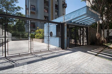 Apartamento para alugar com 96m², 2 quartos e 2 vagas Apartamento para alugar com 96m², 2 quartos e 2 vagasFachada