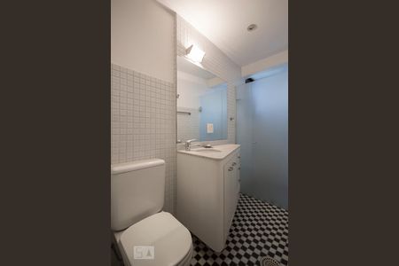 Apartamento para alugar com 96m², 2 quartos e 2 vagas Apartamento para alugar com 96m², 2 quartos e 2 vagasBanheiro