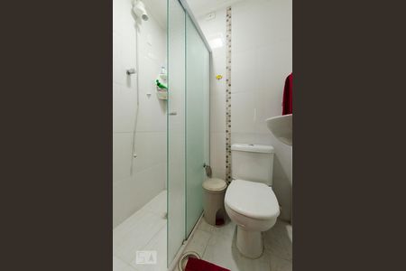Banheiro de kitnet/studio para alugar com 1 quarto, 36m² em Vila Buarque, São Paulo