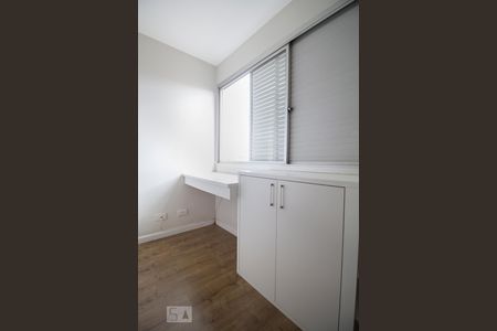 Quarto 1 de apartamento para alugar com 2 quartos, 70m² em Vila Mariana, São Paulo