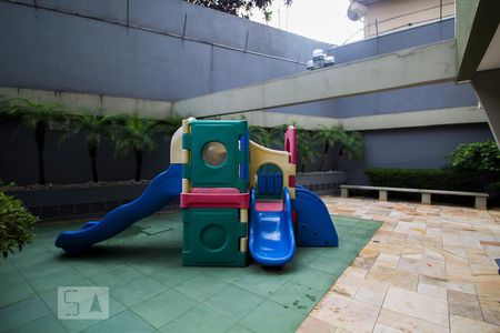 Apartamento para alugar com 70m², 2 quartos e 2 vagasPlayground