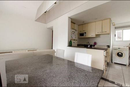 Sala de apartamento à venda com 1 quarto, 57m² em Jardim Londrina, São Paulo
