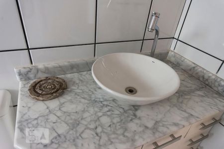 Apartamento à venda com 150m², 3 quartos e 2 vagas Apartamento à venda com 150m², 3 quartos e 2 vagasBanheiro Suite