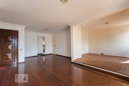 Apartamento à venda com 150m², 3 quartos e 2 vagas Apartamento à venda com 150m², 3 quartos e 2 vagasSala