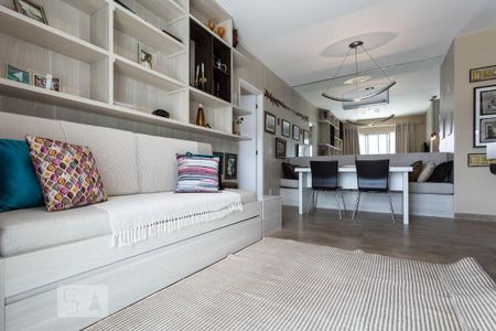 Sala de apartamento à venda com 1 quarto, 50m² em Santo Amaro, São Paulo