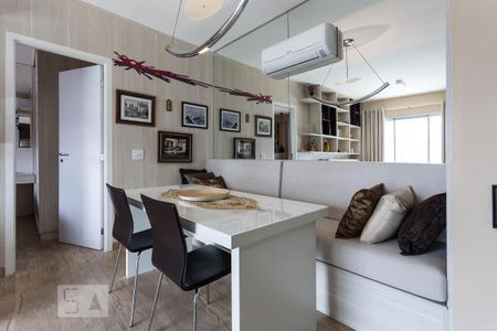 Sala de apartamento à venda com 1 quarto, 50m² em Santo Amaro, São Paulo