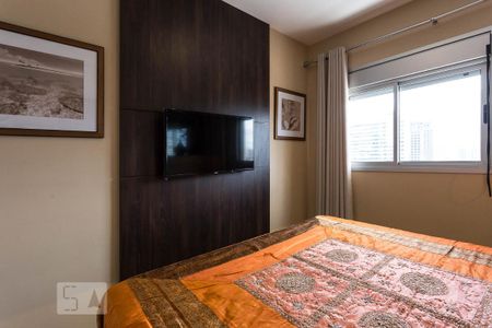 Suíte de apartamento à venda com 1 quarto, 50m² em Santo Amaro, São Paulo