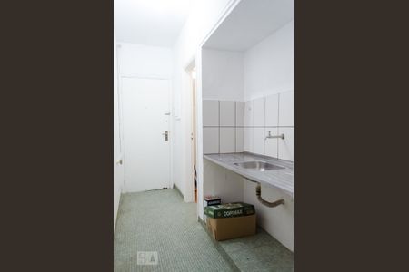 Entrada/cozinha de kitnet/studio para alugar com 1 quarto, 38m² em Centro, Campinas