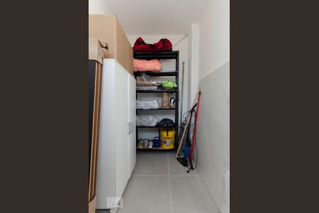 Apartamento para alugar com 78m², 3 quartos e sem vagaQuarto de serviço