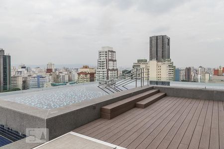 Studio para alugar com 45m², 1 quarto e 1 vagaPiscina