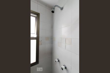 Apartamento para alugar com 80m², 3 quartos e 2 vagas Apartamento para alugar com 80m², 3 quartos e 2 vagasDetalhe do banheiro da suíte