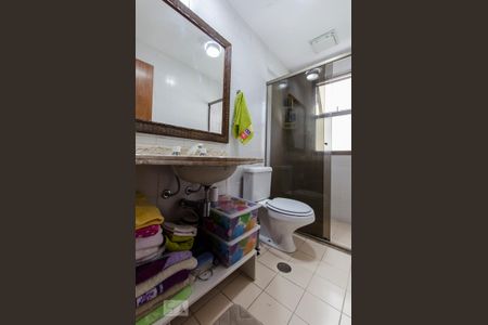 Apartamento para alugar com 80m², 3 quartos e 2 vagas Apartamento para alugar com 80m², 3 quartos e 2 vagasBanheiro da suíte