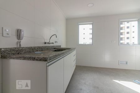 Cozinha de apartamento para alugar com 1 quarto, 52m² em Campestre, Santo André