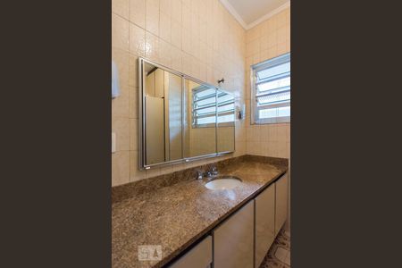 Banheiro de apartamento para alugar com 2 quartos, 115m² em Pinheiros, São Paulo