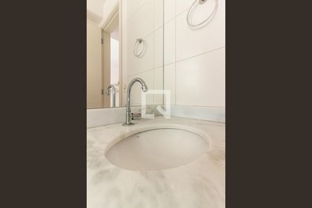 Apartamento à venda com 26m², 1 quarto e sem vagaStudio - Banheiro - Pia