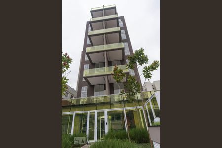 Apartamento à venda com 40m², 1 quarto e 1 vaga Apartamento à venda com 40m², 1 quarto e 1 vagaFachada