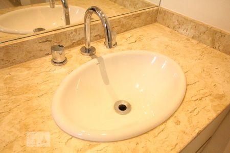 Apartamento para alugar com 45m², 1 quarto e 2 vagasBanheiro