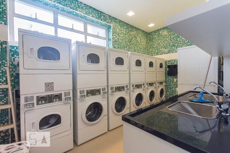 Studio para alugar com 45m², 1 quarto e 1 vagaLavanderia