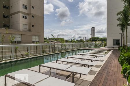 Studio para alugar com 45m², 1 quarto e 1 vagaPiscina