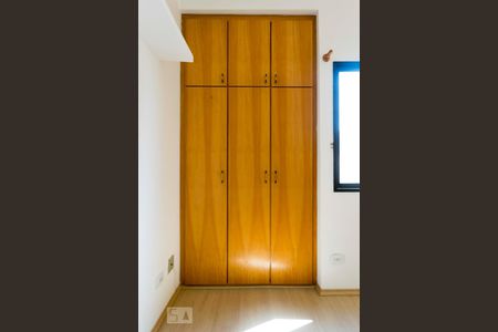 Suíte (Armários) de apartamento à venda com 1 quarto, 46m² em Vila Mariana, São Paulo