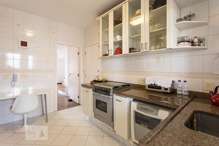 Apartamento à venda com 135m², 2 quartos e 2 vagasCozinha