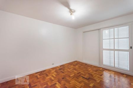 Apartamento para alugar com 134m², 3 quartos e 1 vaga Apartamento para alugar com 134m², 3 quartos e 1 vagaQuarto 02