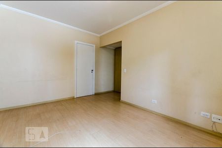 Apartamento à venda com 210m², 3 quartos e 3 vagas Apartamento à venda com 210m², 3 quartos e 3 vagasSuíte