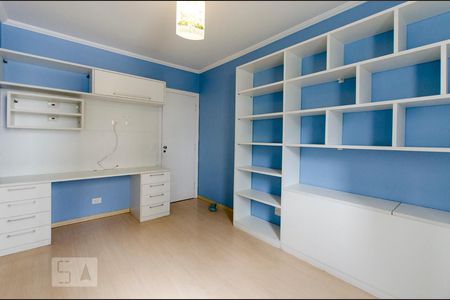 Apartamento à venda com 210m², 3 quartos e 3 vagas Apartamento à venda com 210m², 3 quartos e 3 vagasSuíte 2