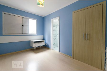 Apartamento à venda com 210m², 3 quartos e 3 vagas Apartamento à venda com 210m², 3 quartos e 3 vagasSuíte 2