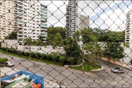 Apartamento à venda com 210m², 3 quartos e 3 vagas Apartamento à venda com 210m², 3 quartos e 3 vagasVista