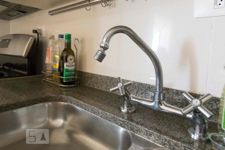 Apartamento à venda com 180m², 3 quartos e 2 vagasCozinha (Torneira)