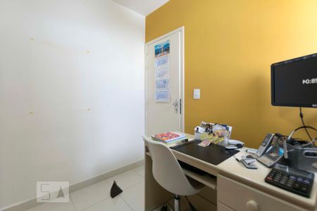 Apartamento à venda com 180m², 3 quartos e 2 vagasQuarto de serviço