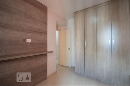 Apartamento para alugar com 71m², 2 quartos e 1 vagaQuarto 02