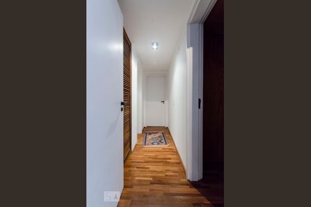 Corredor de apartamento para alugar com 2 quartos, 86m² em Santa Cecília, São Paulo