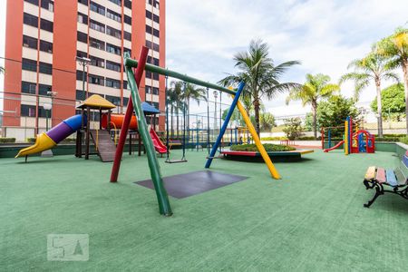Apartamento para alugar com 79m², 3 quartos e 2 vagasÁrea Comum: Playground