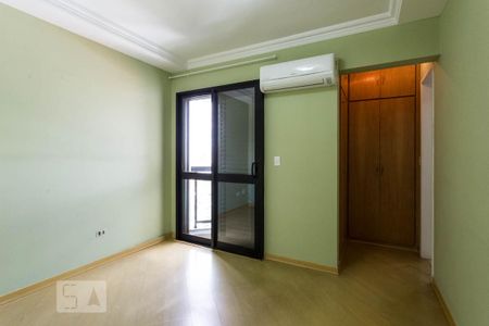 Suíte de apartamento para alugar com 3 quartos, 94m² em Indianópolis, São Paulo