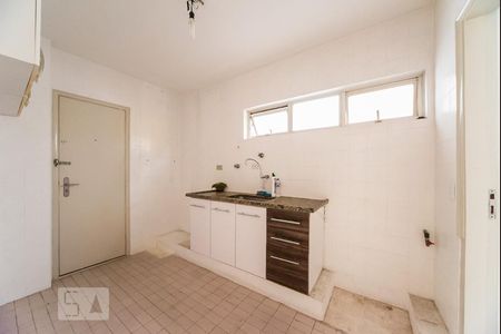 Apartamento para alugar com 80m², 2 quartos e 1 vagaCozinha