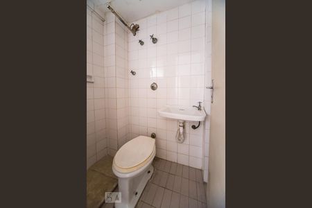Apartamento para alugar com 80m², 2 quartos e 1 vagaBanheiro de Serviço