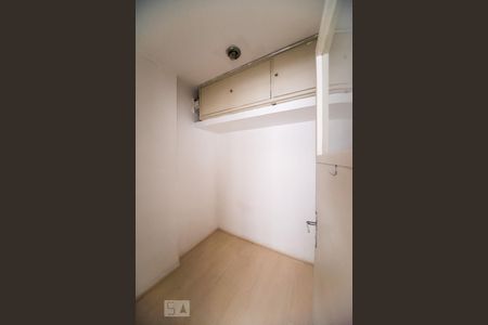Apartamento para alugar com 80m², 2 quartos e 1 vagaQuarto de Serviço