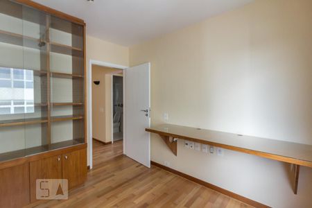 Apartamento para alugar com 110m², 3 quartos e 1 vaga Apartamento para alugar com 110m², 3 quartos e 1 vagaQuarto 1