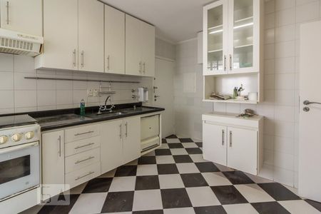Apartamento para alugar com 110m², 3 quartos e 1 vaga Apartamento para alugar com 110m², 3 quartos e 1 vagaCozinha