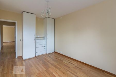 Apartamento para alugar com 110m², 3 quartos e 1 vaga Apartamento para alugar com 110m², 3 quartos e 1 vagaQuarto 2