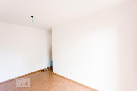 Sala de apartamento para alugar com 2 quartos, 58m² em Jardim Flor da Montanha, Guarulhos