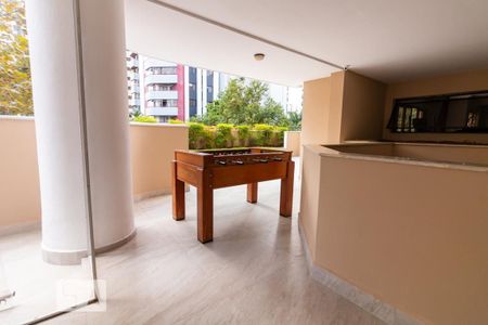 Apartamento à venda com 135m², 2 quartos e 2 vagasÁrea comum - Churrasqueira