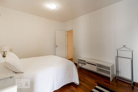 Apartamento à venda com 135m², 2 quartos e 2 vagasSuíte 1