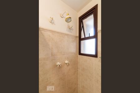 Apartamento à venda com 135m², 2 quartos e 2 vagasBanheiro da Suíte 2