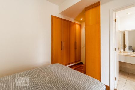 Apartamento à venda com 135m², 2 quartos e 2 vagasSuíte 2
